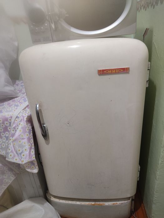 Продам Холодильник "мир "