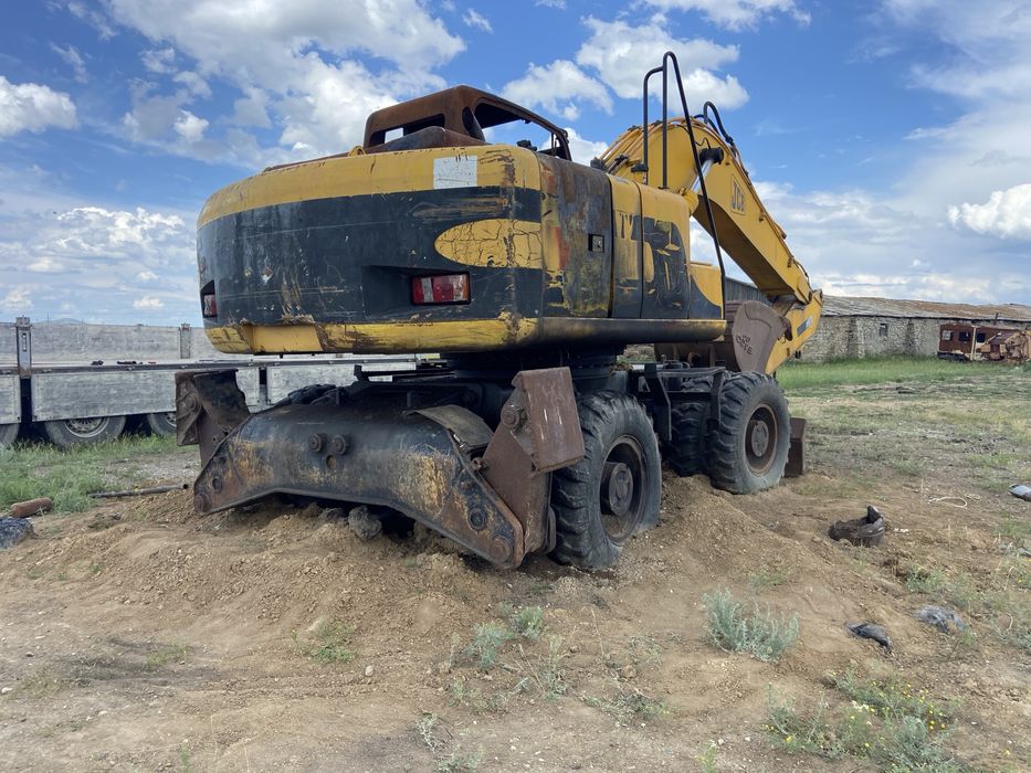 Продам JCB 160 колесный эскаватор
