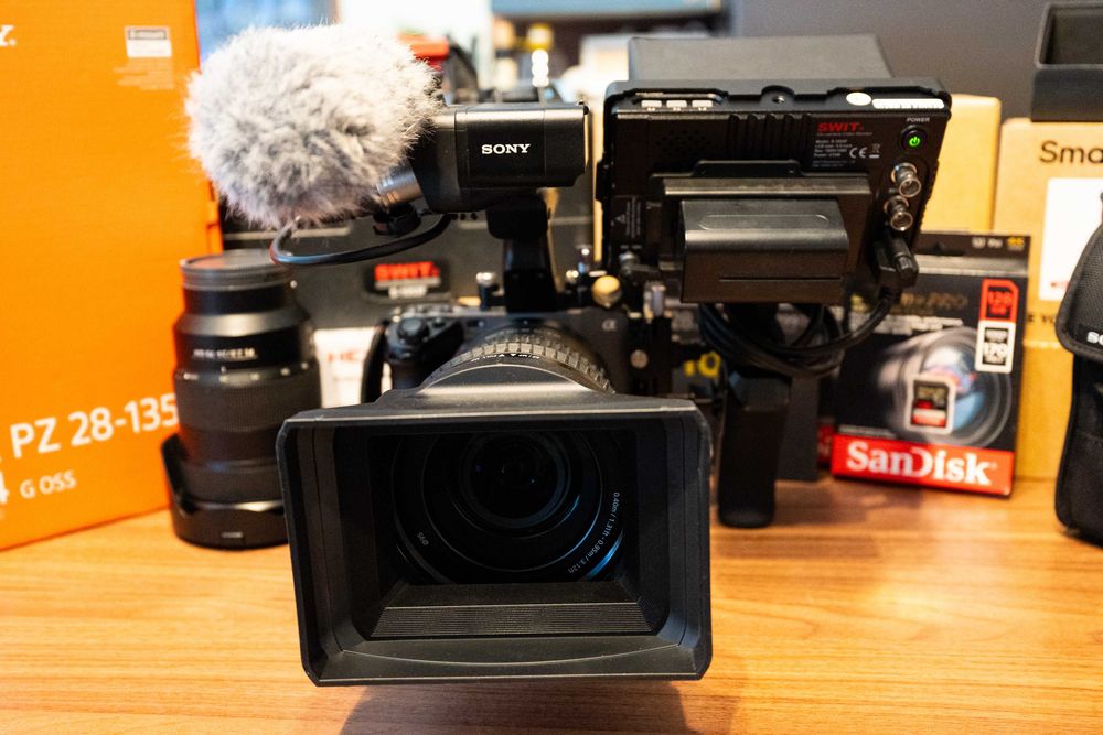Sony 28-135mm F4 OSS G FE PZ & Sony FE 70-200mm F2.8 OSS GM + accesori