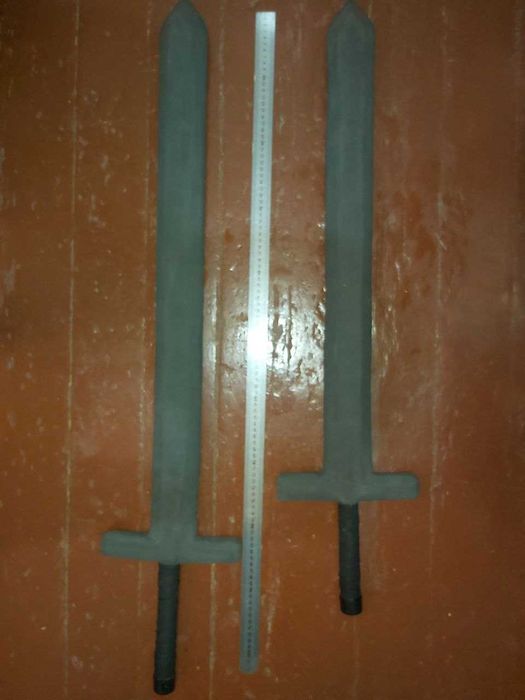 Делаю из пластика на заказ костюмы для аниматоров, косплей, реквизит