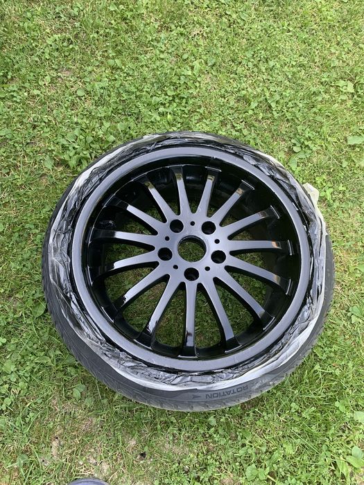 Vand sau schimb jante Bmw r18