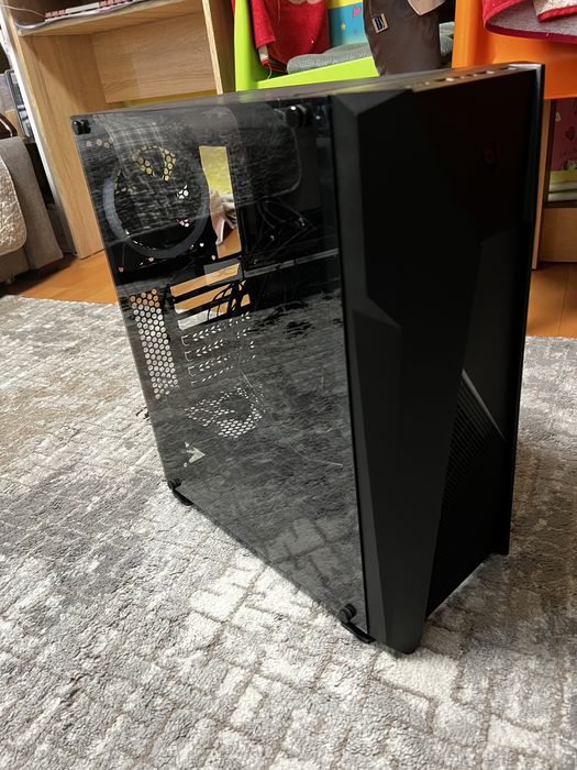 Carcasa pc Aqirys cu 3fan RGB