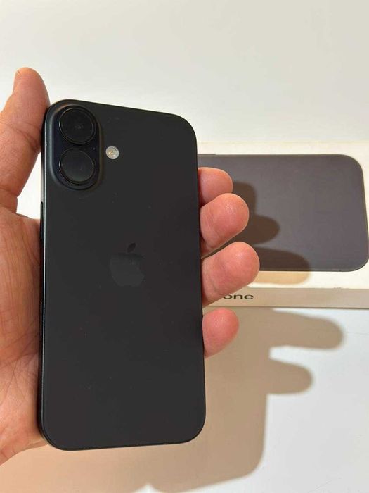 Iphone 16, 256 gb 100% батарея