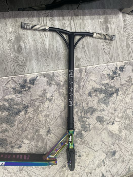 Трюковой Самокат Aurora