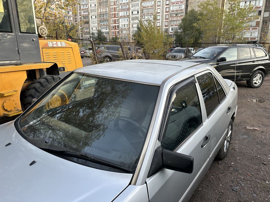 Продам мерс 124