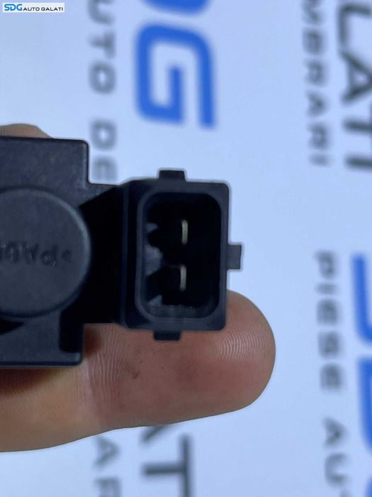 Supapa Supape Electrovalva Convertor Presiune Vacuum BMW Seria 5 F10 F11 518 520 525 2.0 D 2009 - 2016 Cod 7810831 [D0702]