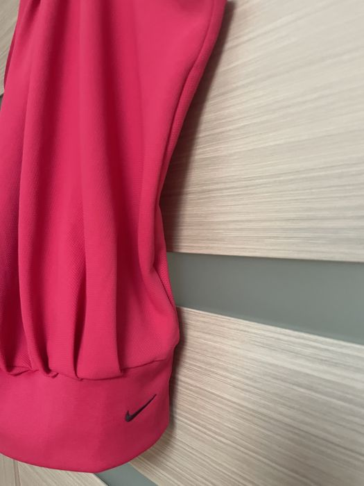 Top Nike sphere dry fitness S/M