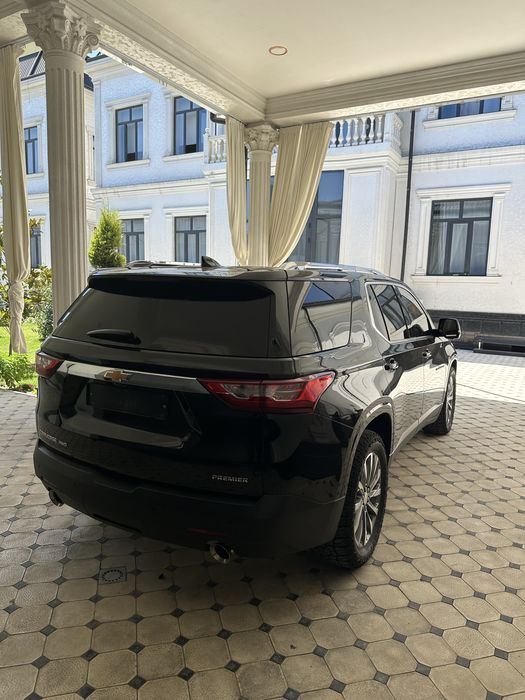Chevrolet Traverse 3,6 black