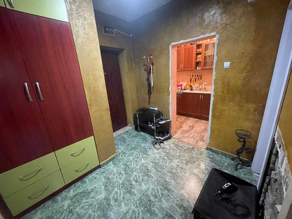 Обзаведен Двустаен Апартамент за Продажба, в гр.Търговище, кв. Боровец