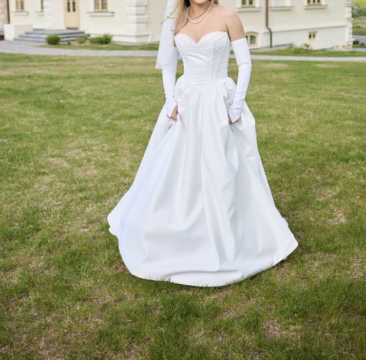 Rochie de mireasa A line