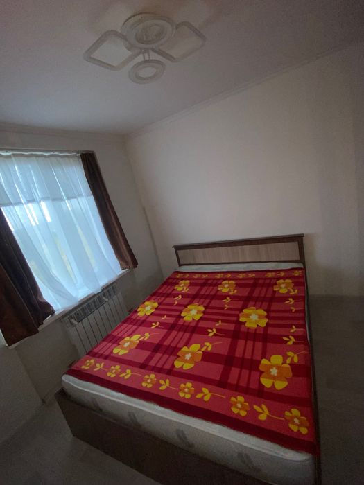 Продам двуспальную кровать