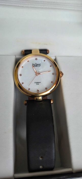 Дамски часовник Burgi с диаманти