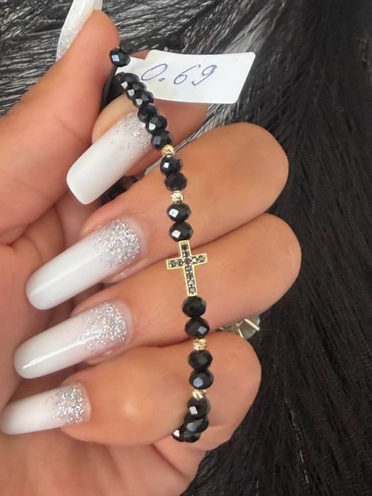 Bratari aur pretul difera in functie de gramaj