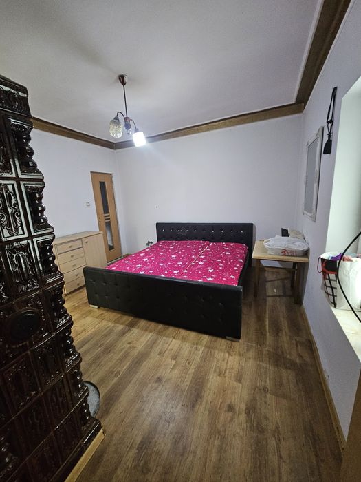 Vand casa situata in loc. Salard