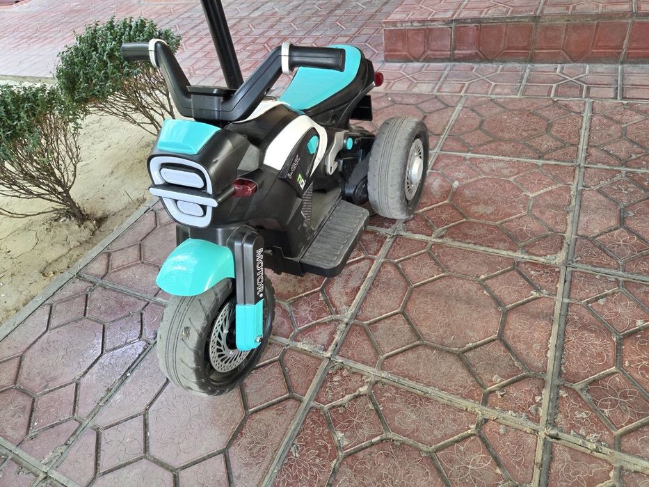 Детские электронные мотоцикль