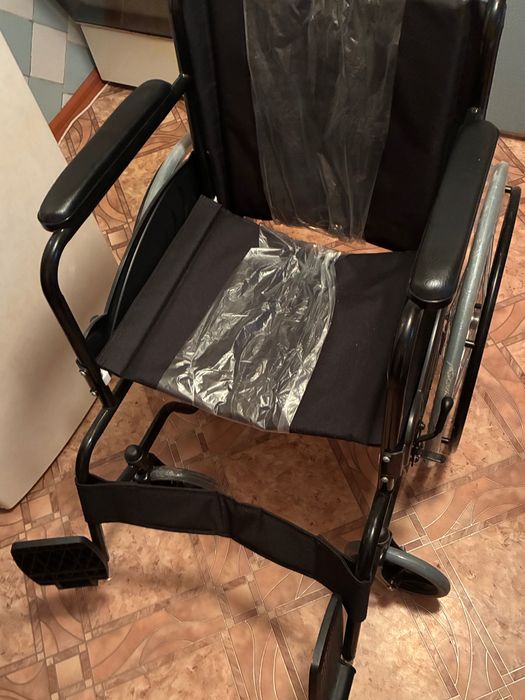 Новая инвалидная коляска