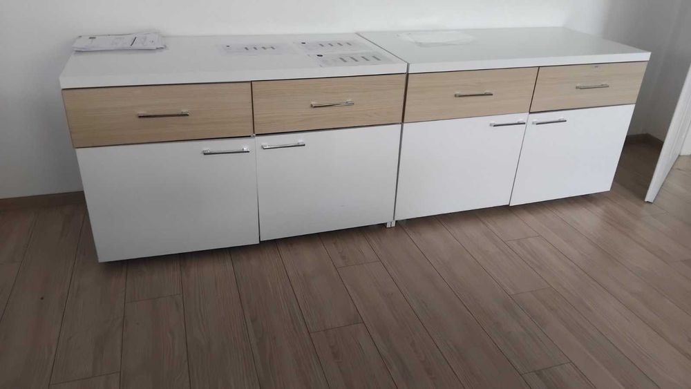 Шкафове с чекмеджета 2бр   Д120 / Ш60 / Н75