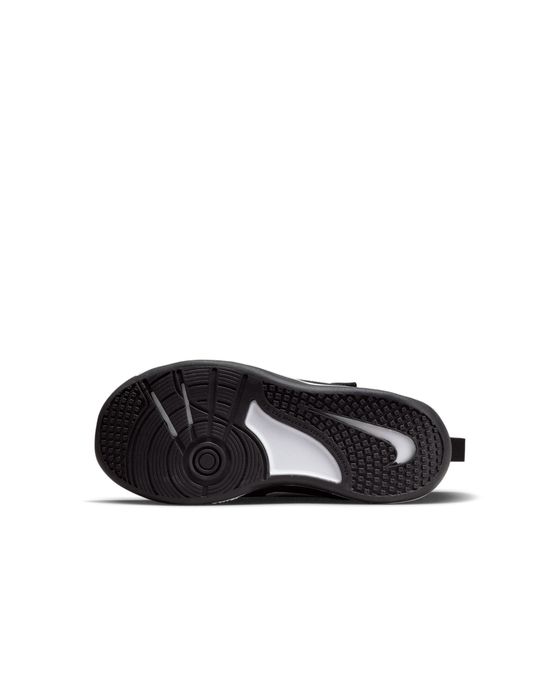 Продам детские кроссовки Nike