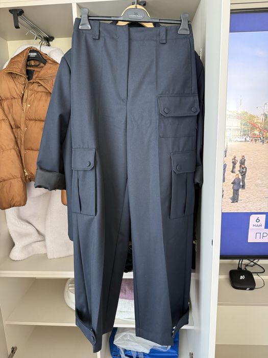 Невероятен оригинален карго костюм на Sandro