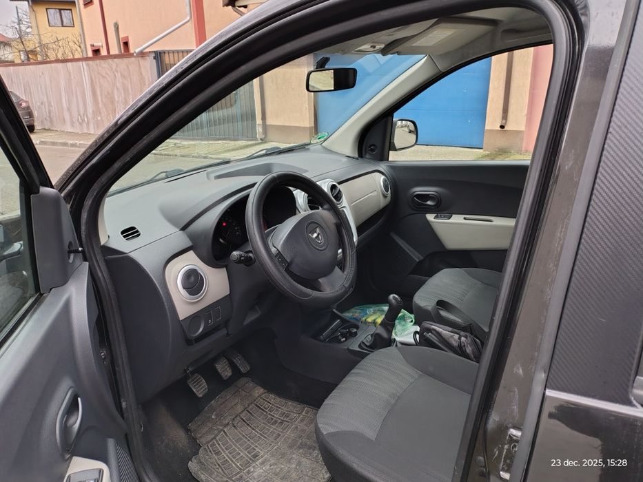 Dacia Lodgy 7 locuri