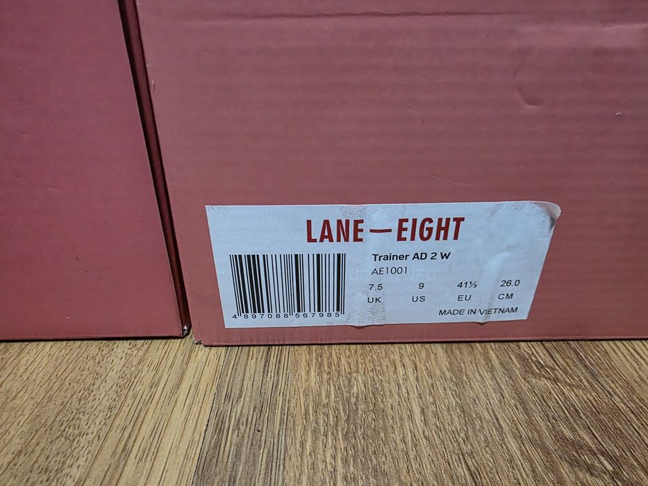 Маратонки LANE-EIGHT