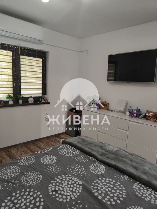 Продава къща с басейн в с.Соколово, обл. Добрич