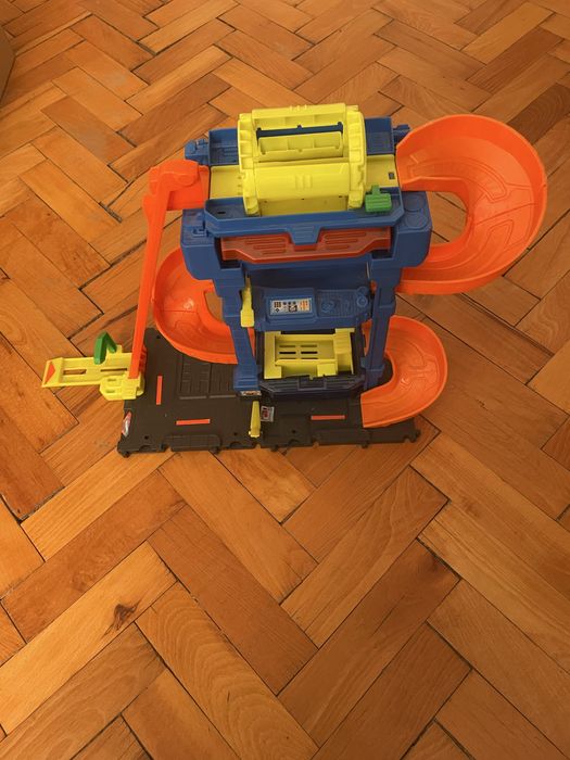 Писта hot wheels Автомивка