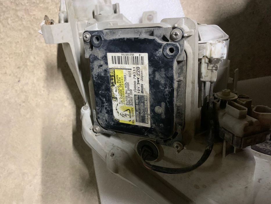 Фар камри 40 бу оригинал