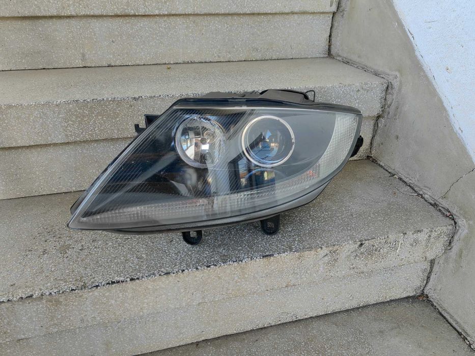 Фар BMW Z4 E85 ляв Н7 Н7 Оригинален