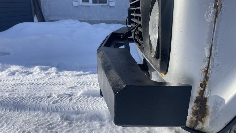 Продам силовые бампера на ниву