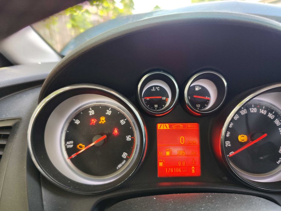 OPEL Astra 2015 — imagine 5
