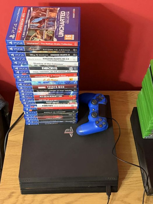 Vând Xbox one. Vând jocuri.