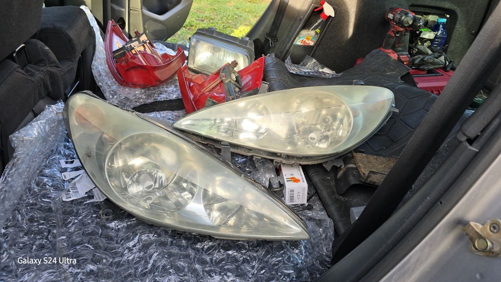 Стопове Peugeot 307 фарове