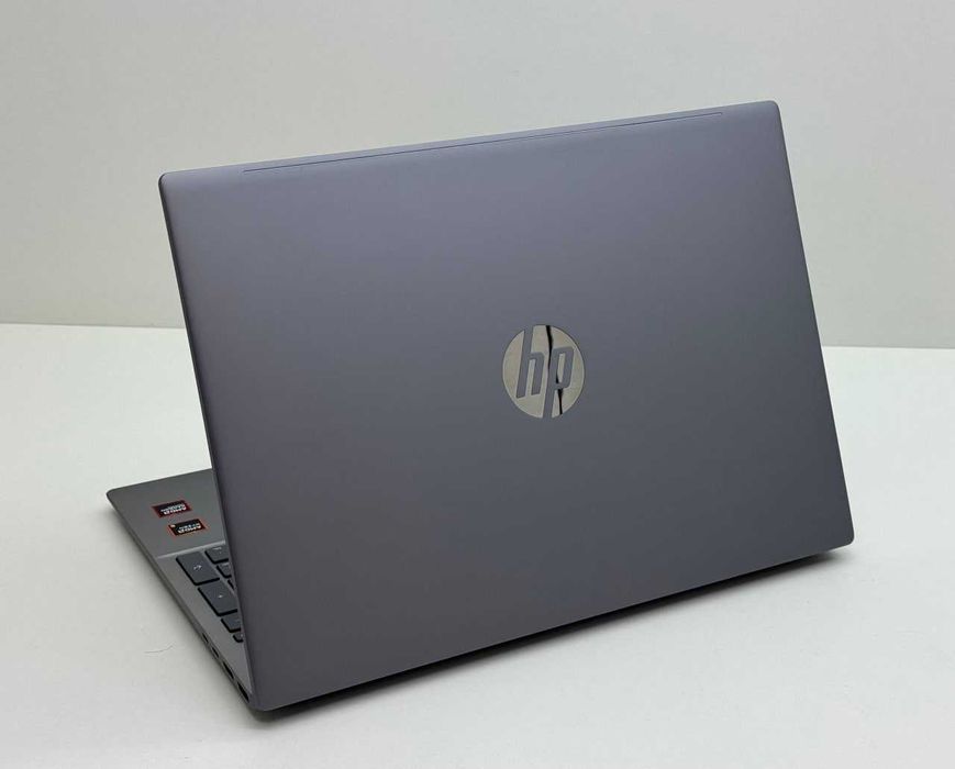 HP Pavilion 16 —  Ryzen 5 8540U / 512GB NVMe M.2 SSD / 8GB LPDDR5 /