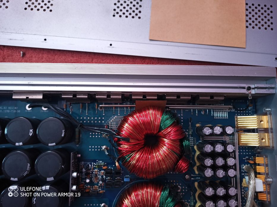 Amplificator statie auto HIFONICS GOLIATH gx 5000 d