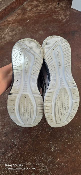 Маратонки Skechers