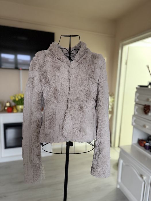 Blanita Orsay - M /L- noua