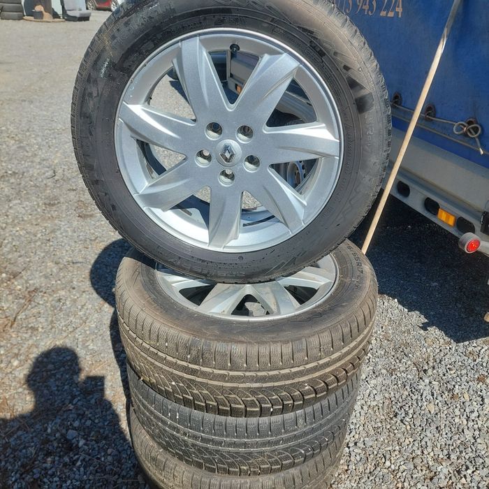 Set 4 roti complete Renault R17