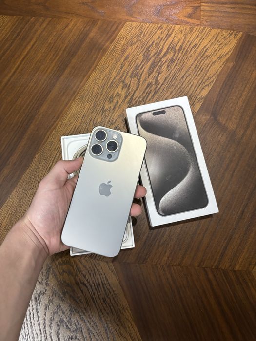 Iphone 15 pro max 256 gb natural titan