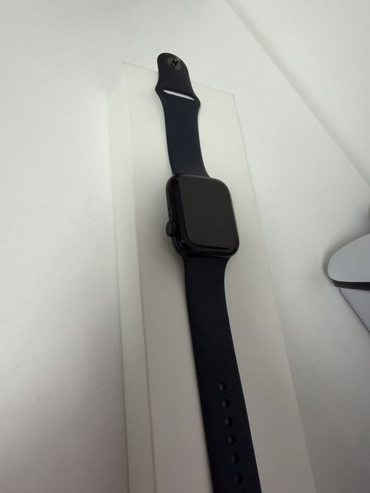 Apple Watch SE V2 44mm