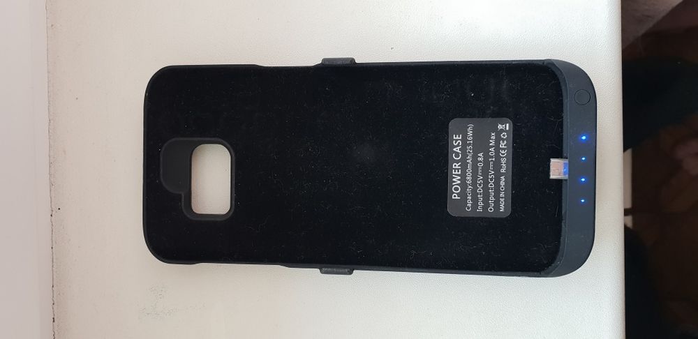 Продам чехол зарядник