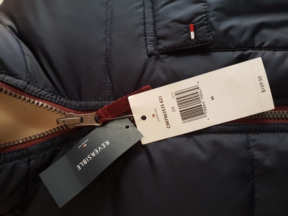 Двулицево Tommy Hilfiger мъжко зимно пухено яке размер S новo