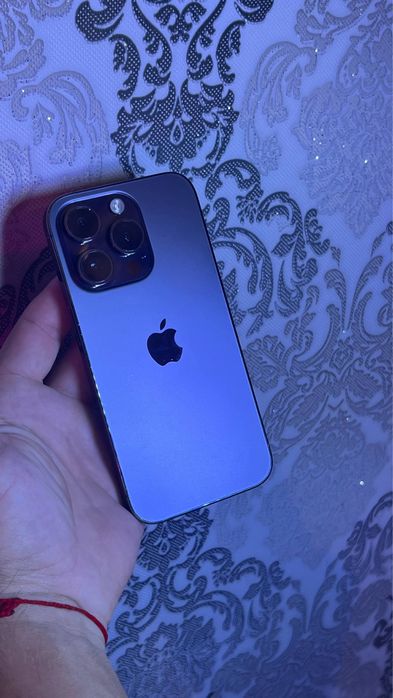 Продам iphone 14 pro