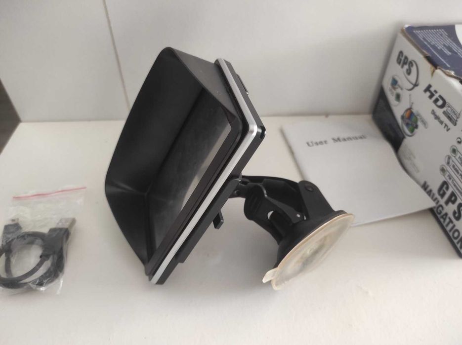 Навигационна система WEST ROAD WR-5084s,800 mhz и Сенник