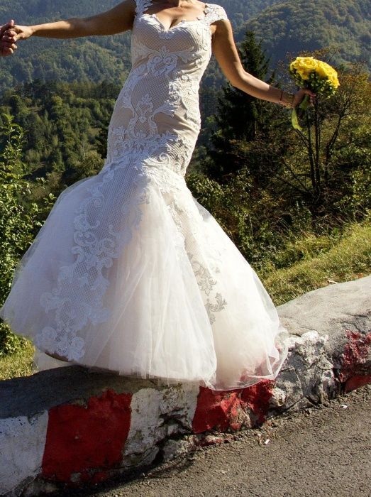 Rochie mireasa