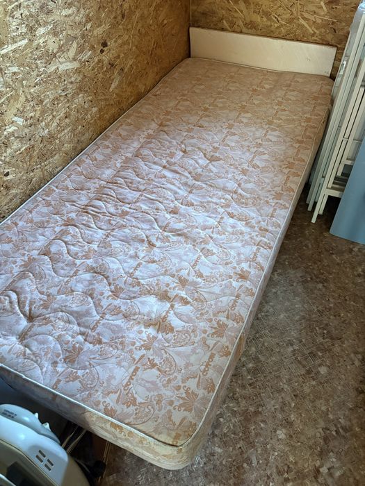 Кровать одноместная