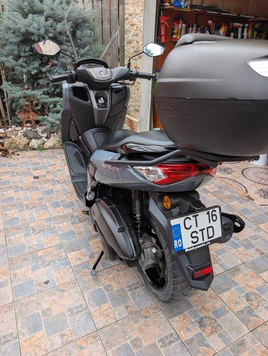 Vând Yamaha Nmax din 2021