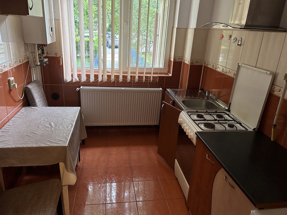 Inchiziez apartament