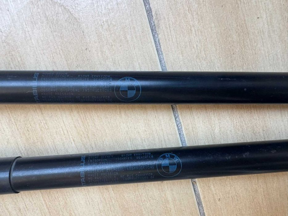 2 бр. газови амортисьори, багажник STABILUS 0685VR, за BMW 1 (E87, Е81)