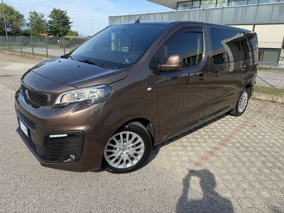 PEUGEOT Traveller 2017 — imagine 1